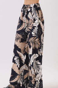 Paradise Ruffled Waist Pant