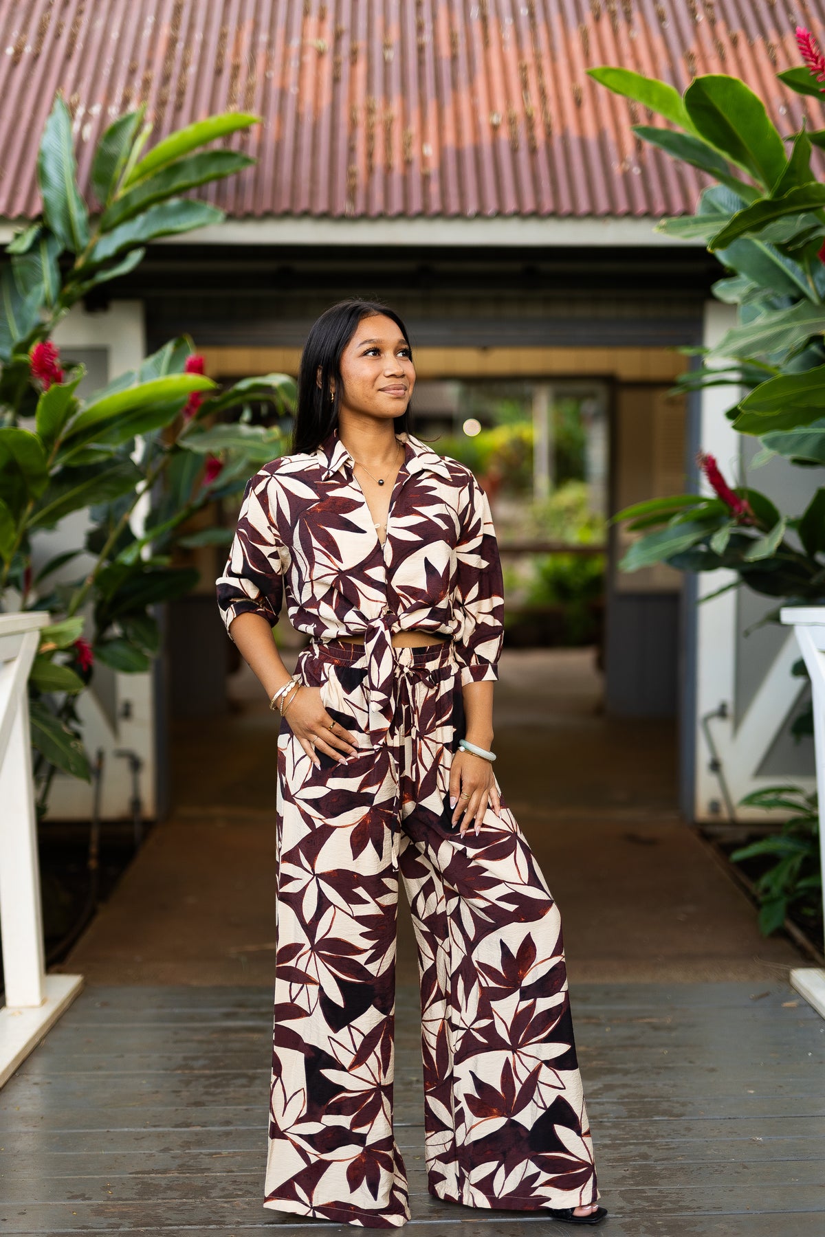 Scarlett Knot Front Top